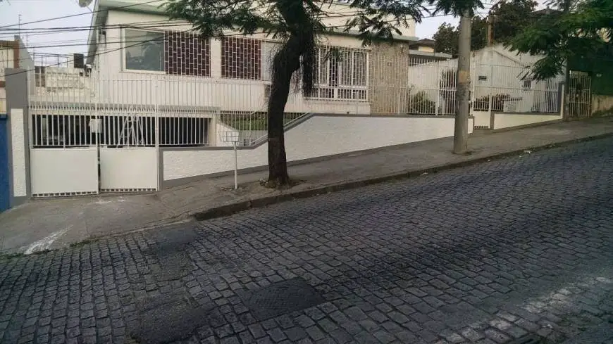 Foto 1 de Casa com 4 Quartos à venda, 140m² em Tanque, Rio de Janeiro