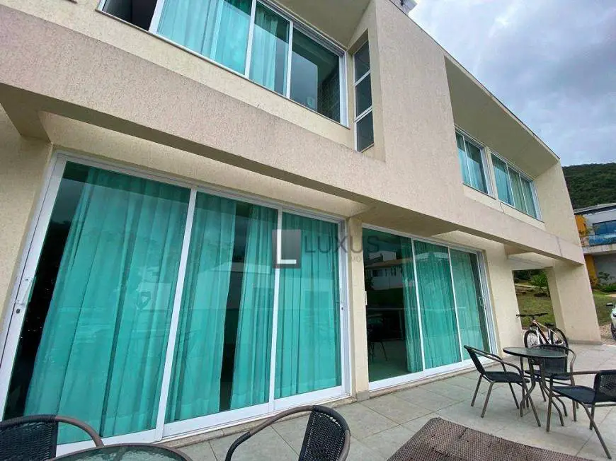 Foto 1 de Casa de Condomínio com 4 Quartos à venda, 330m² em Condominio Quintas do Sol, Nova Lima