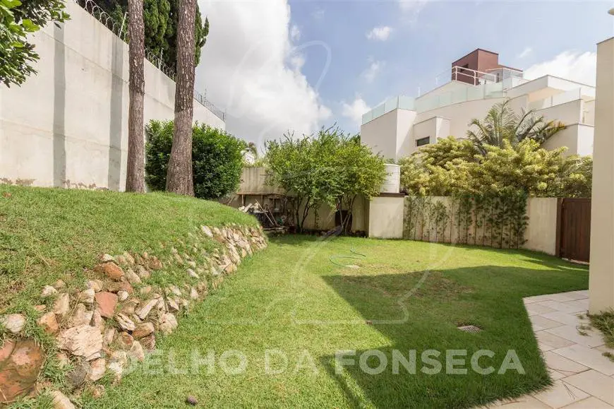 Foto 1 de Casa de Condomínio com 4 Quartos à venda, 728m² em Jardim Prudência, São Paulo