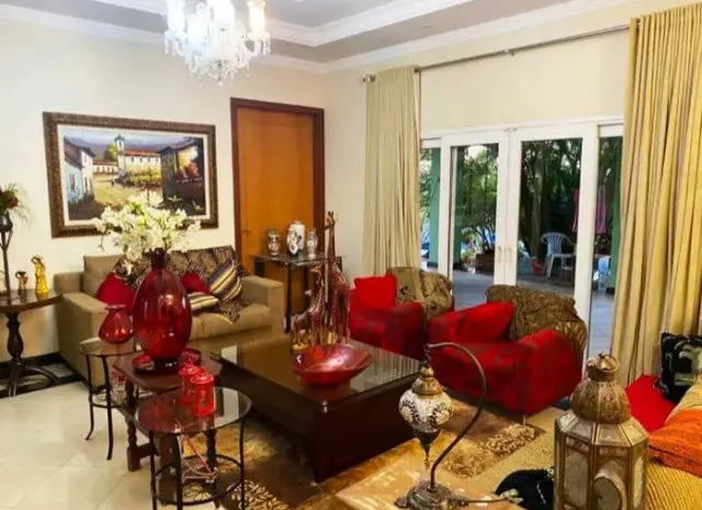 Foto 5 de Casa de Condomínio com 5 Quartos à venda, 600m² em Park Way , Brasília