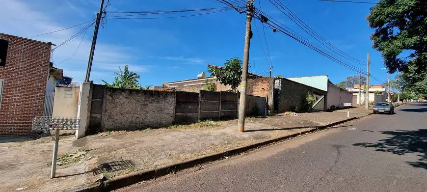 Foto 5 de Lote/Terreno à venda, 360m² em Jaraguá, Uberlândia