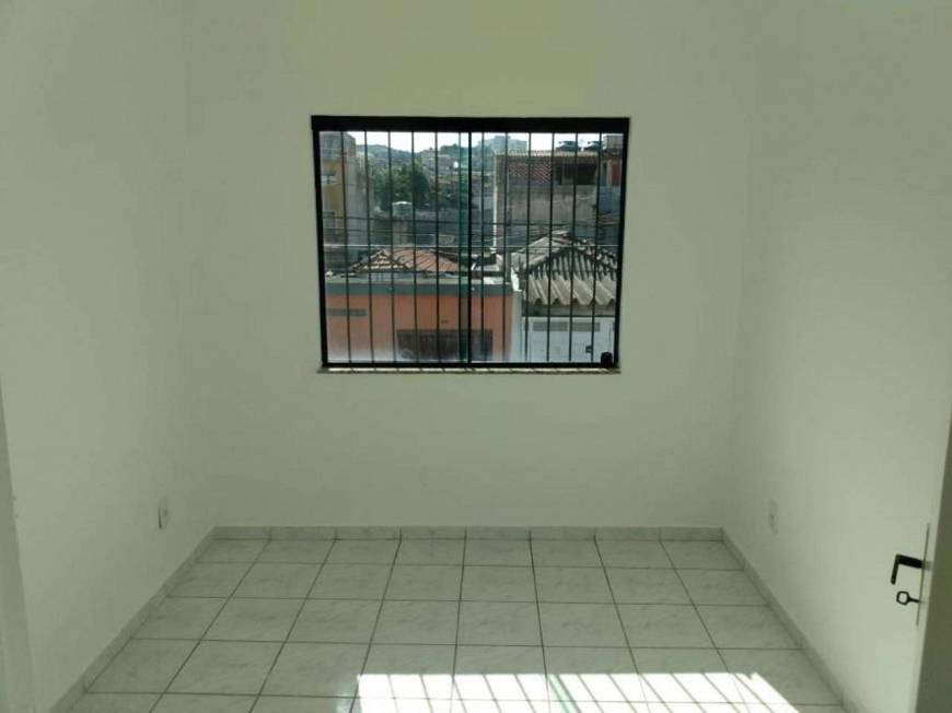 Foto 3 de Sobrado com 2 Quartos à venda, 80m² em Vila Antonieta, São Paulo