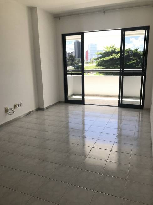 Foto 2 de Apartamento com 1 Quarto para alugar, 50m² em Pituba, Salvador