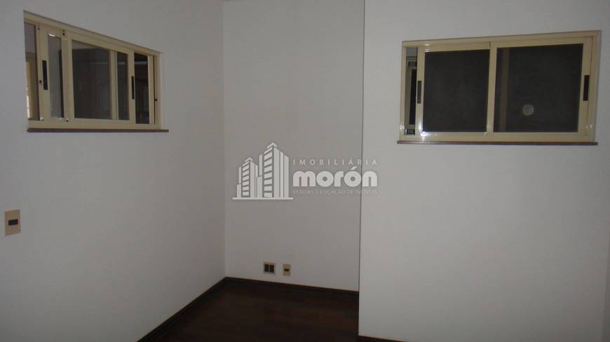 Foto 3 de Apartamento com 2 Quartos à venda, 187m² em Centro, Ponta Grossa