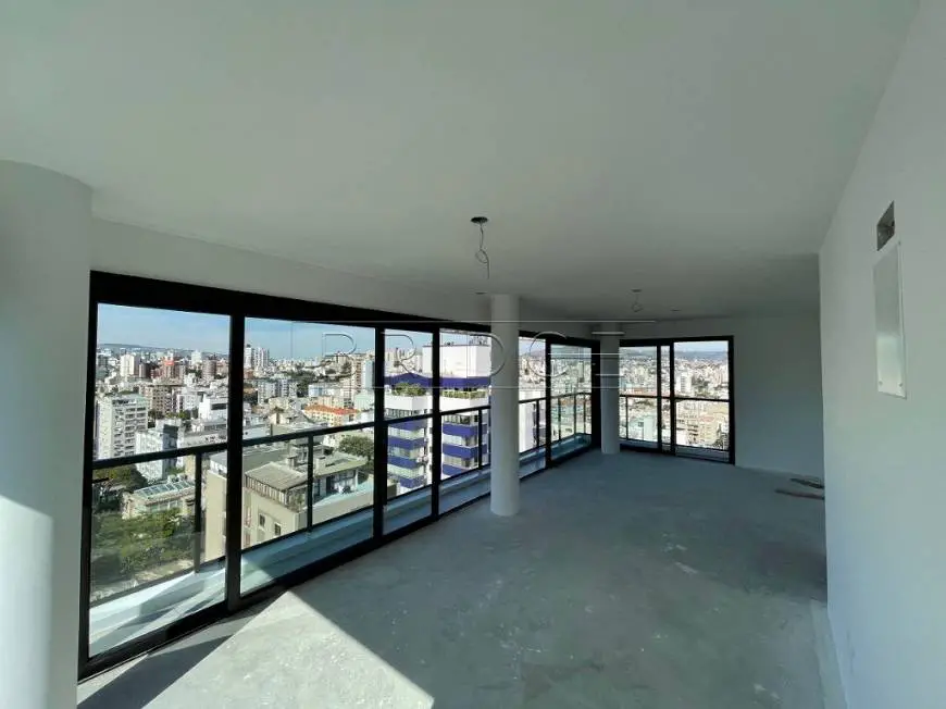Foto 1 de Apartamento com 2 Quartos à venda, 114m² em Rio Branco, Porto Alegre
