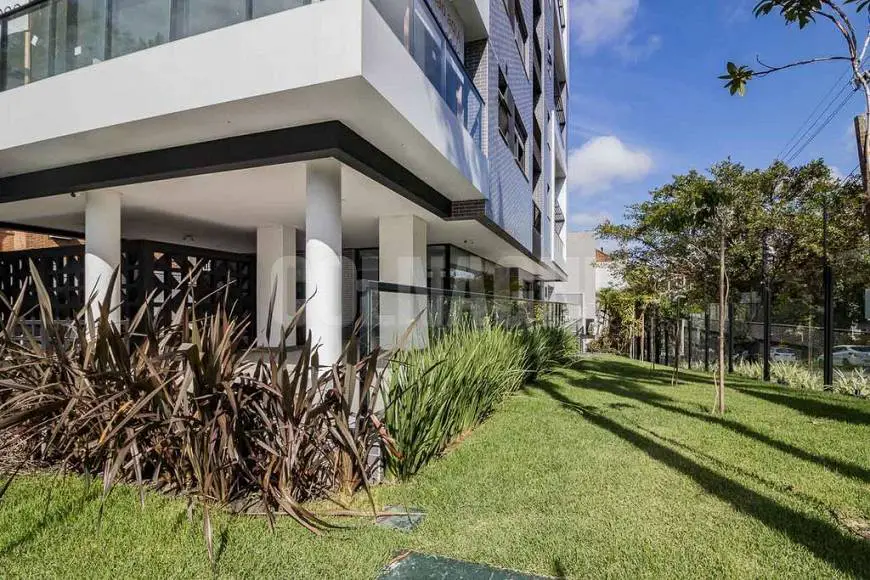 Foto 3 de Apartamento com 2 Quartos à venda, 97m² em Rio Branco, Porto Alegre