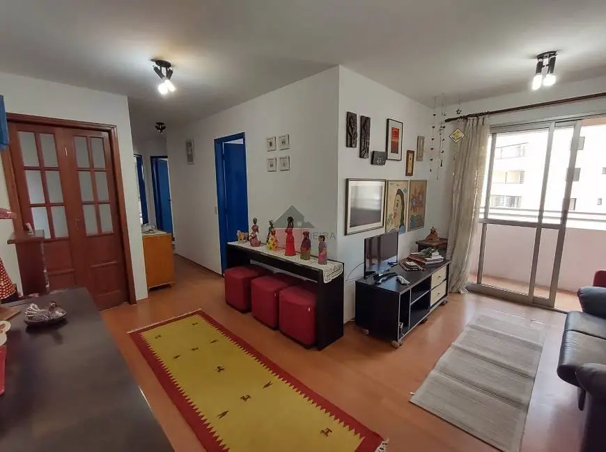 Foto 1 de Apartamento com 3 Quartos para alugar, 70m² em Cambuci, São Paulo