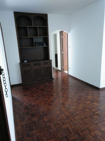 Foto 2 de Apartamento com 3 Quartos para alugar, 80m² em Garcia, Salvador