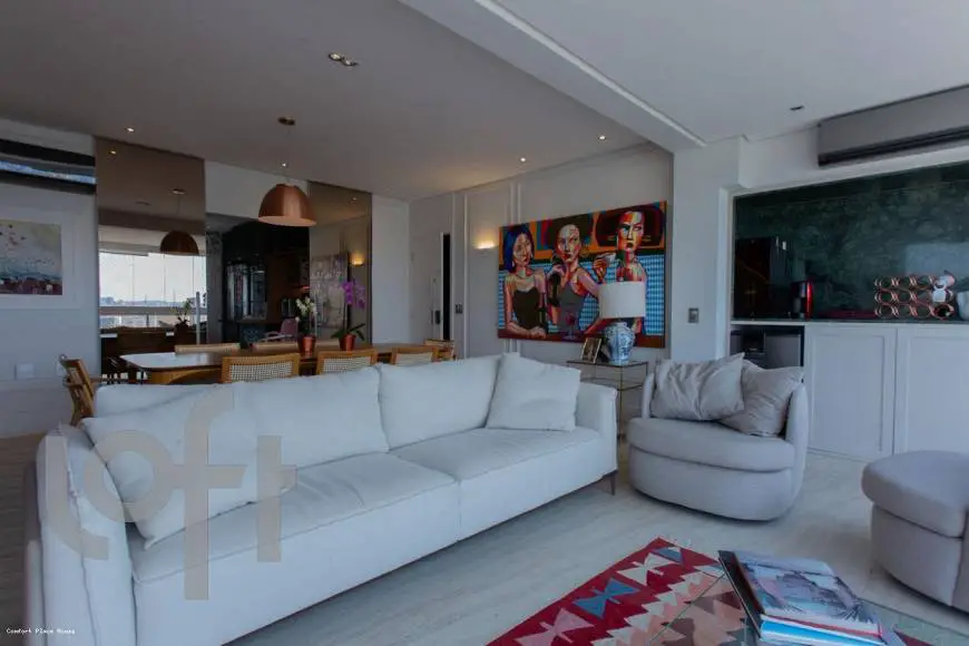 Foto 3 de Apartamento com 3 Quartos à venda, 185m² em Vila Olímpia, São Paulo