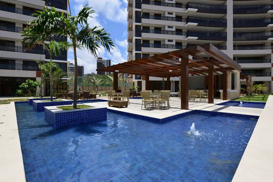 Foto 2 de Apartamento com 4 Quartos à venda, 209m² em Guararapes, Fortaleza