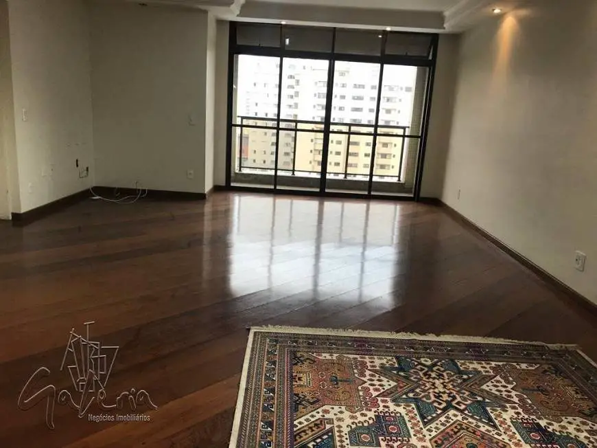 Foto 1 de Apartamento com 4 Quartos para venda ou aluguel, 156m² em Santa Paula, São Caetano do Sul