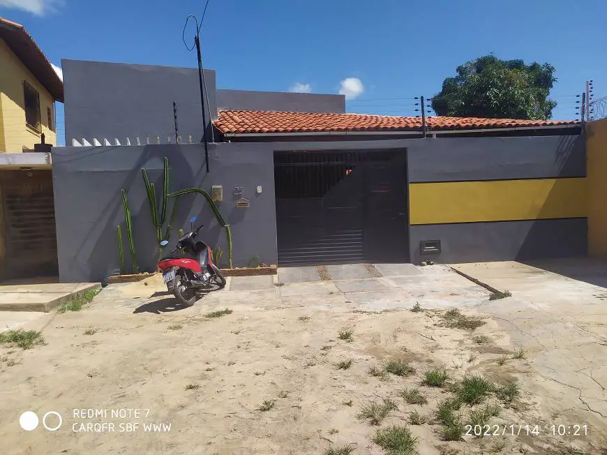 Foto 1 de Casa com 2 Quartos à venda, 120m² em Dirceu Arcoverde, Parnaíba