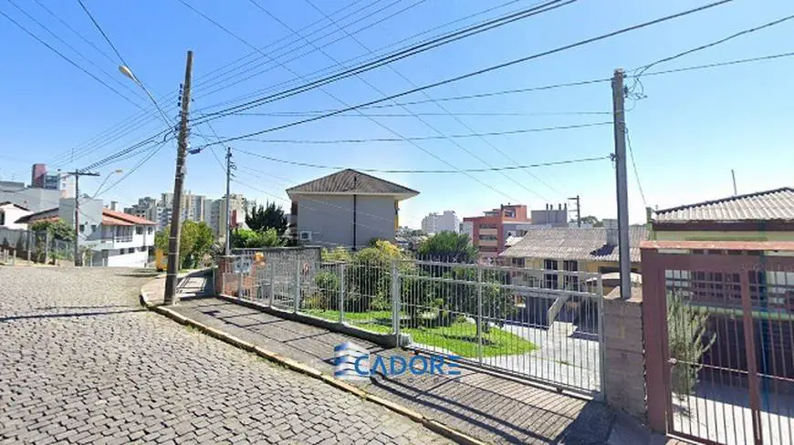 Foto 1 de Casa com 2 Quartos à venda, 85m² em Sagrada Família, Caxias do Sul
