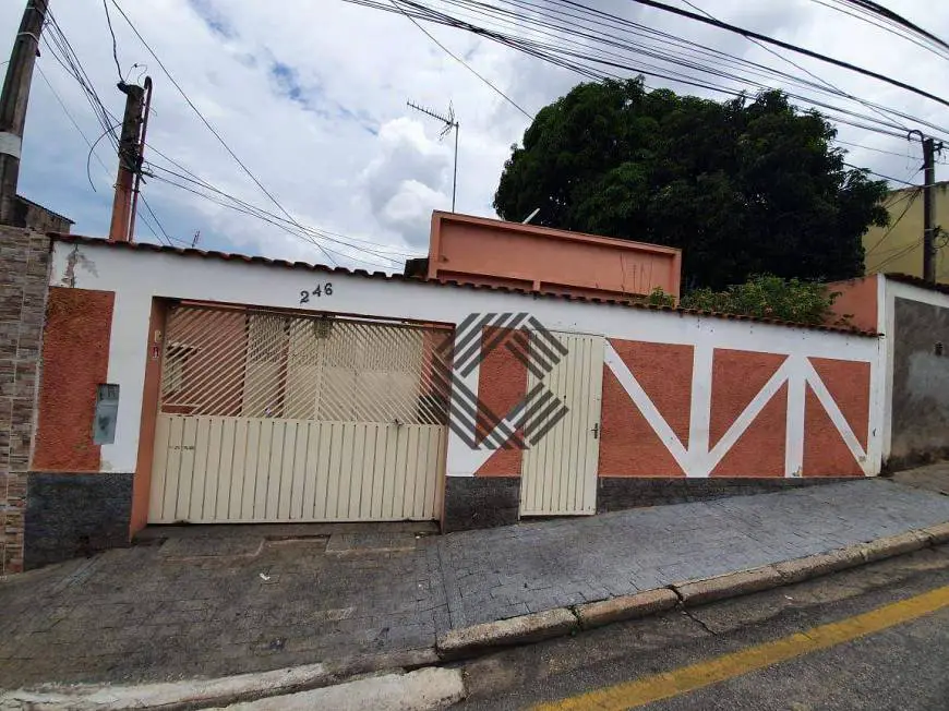 Foto 1 de Casa com 2 Quartos à venda, 225m² em Vila Haro, Sorocaba