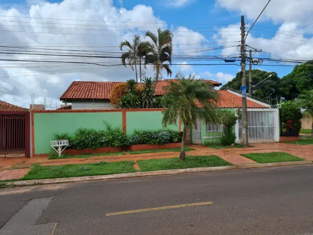 Foto 3 de Casa com 3 Quartos à venda, 446m² em Coronel Antonino, Campo Grande