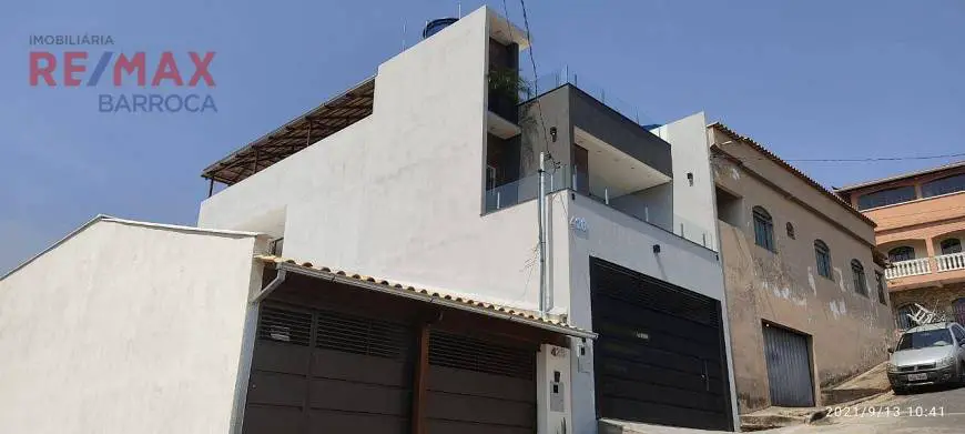 Foto 1 de Casa com 3 Quartos à venda, 325m² em São Judas Tadeu, São João Del Rei