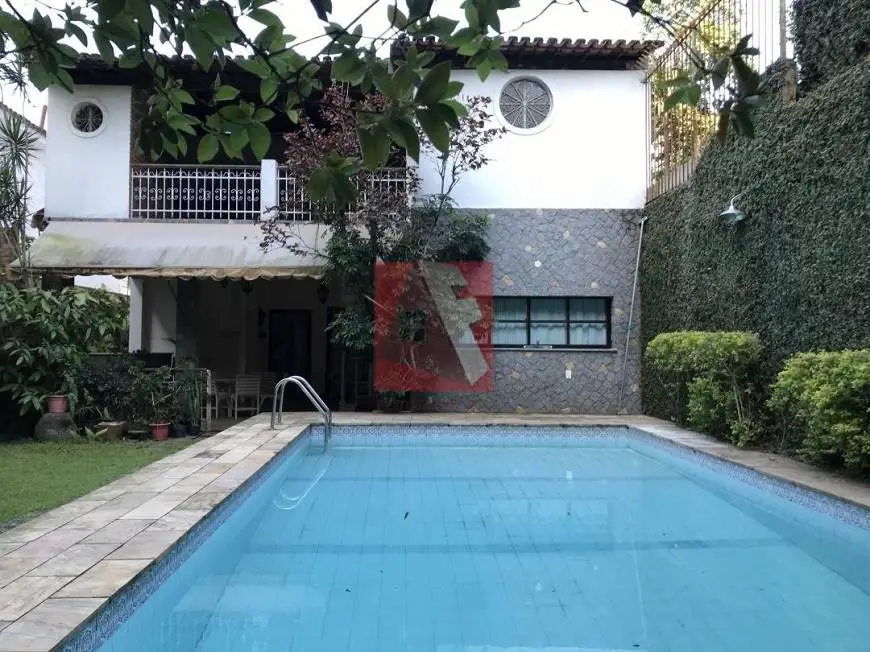 Foto 1 de Casa com 4 Quartos à venda, 380m² em Alto da Boa Vista, Rio de Janeiro