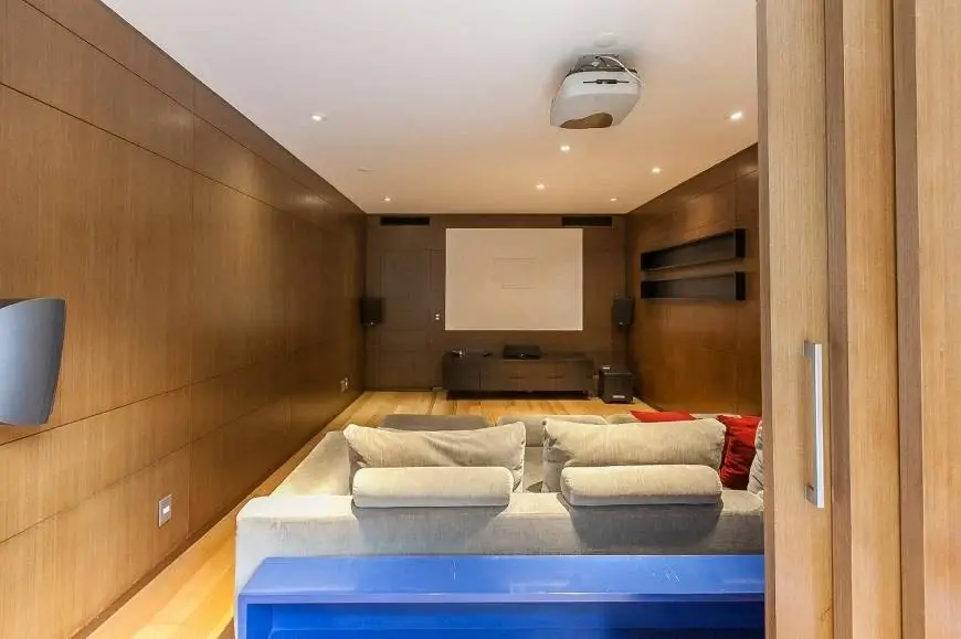 Foto 3 de Casa com 4 Quartos para alugar, 1000m² em Chácara Santo Antônio, São Paulo
