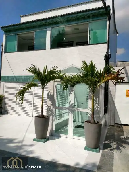 Foto 2 de Casa de Condomínio com 2 Quartos para alugar, 55m² em Vista Alegre, Rio de Janeiro