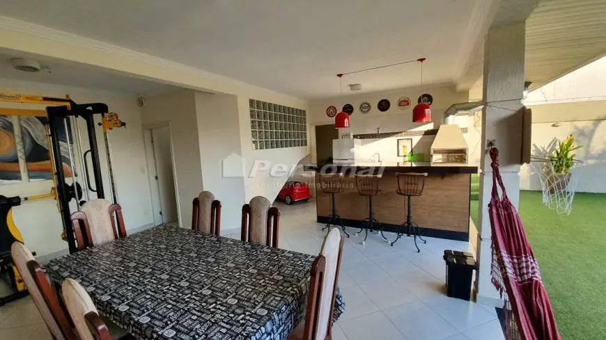 Foto 5 de Casa de Condomínio com 3 Quartos à venda, 270m² em Independencia, Taubaté