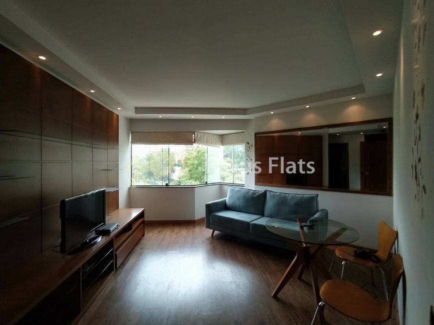 Foto 3 de Flat com 1 Quarto para alugar, 45m² em Morumbi, São Paulo