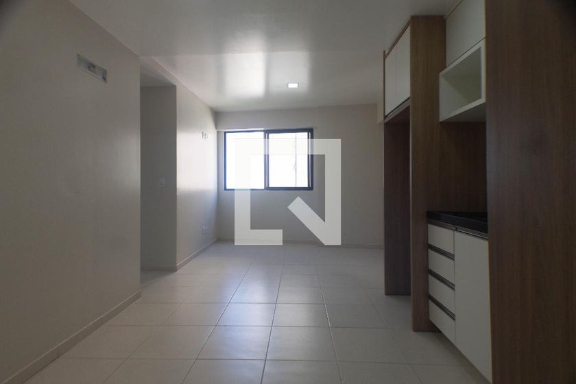 Foto 1 de Apartamento com 1 Quarto para alugar, 60m² em Boa Viagem, Recife