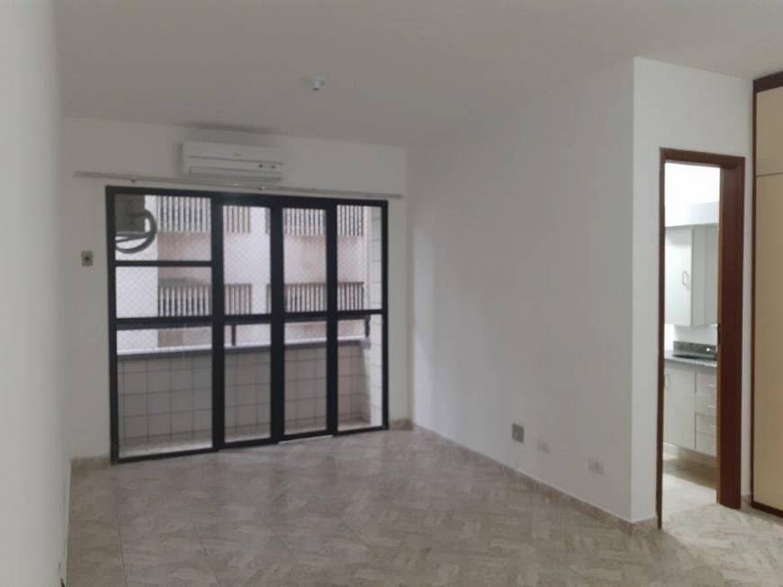 Foto 1 de Apartamento com 1 Quarto à venda, 44m² em Itararé, São Vicente