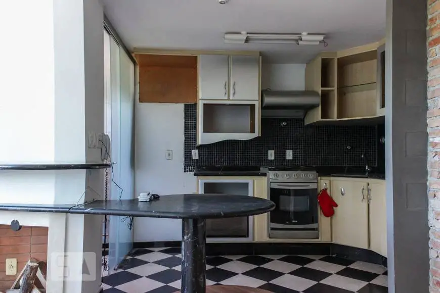 Foto 4 de Apartamento com 1 Quarto para alugar, 68m² em Panamby, São Paulo