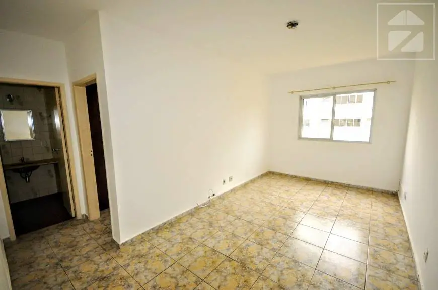 Foto 1 de Apartamento com 1 Quarto para alugar, 61m² em Vila Itapura, Campinas