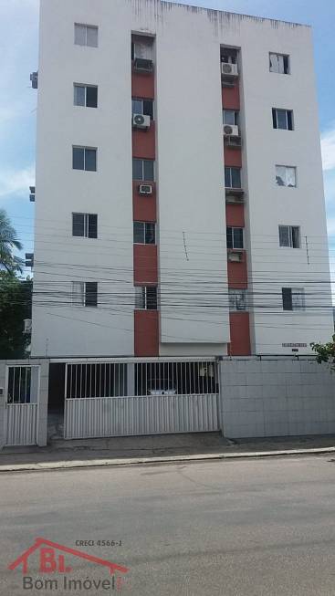 Foto 1 de Apartamento com 2 Quartos à venda, 81m² em Boa Viagem, Recife