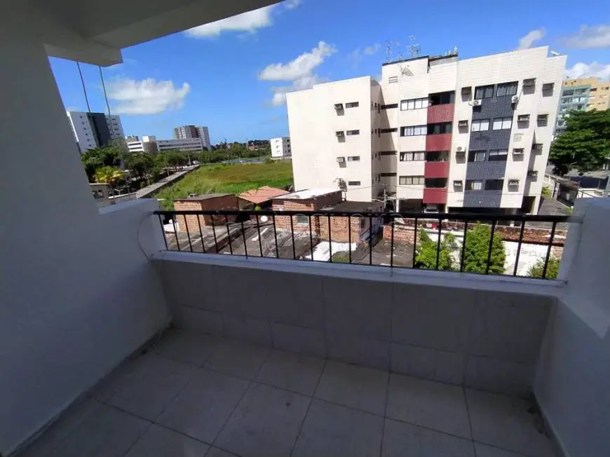 Foto 1 de Apartamento com 2 Quartos à venda, 85m² em Boa Viagem, Recife
