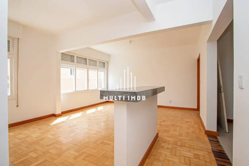 Foto 4 de Apartamento com 2 Quartos para alugar, 105m² em Moinhos de Vento, Porto Alegre
