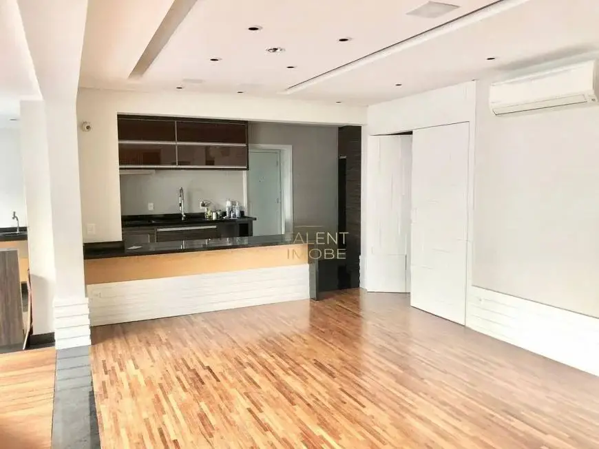 Foto 1 de Apartamento com 2 Quartos à venda, 136m² em Saúde, São Paulo