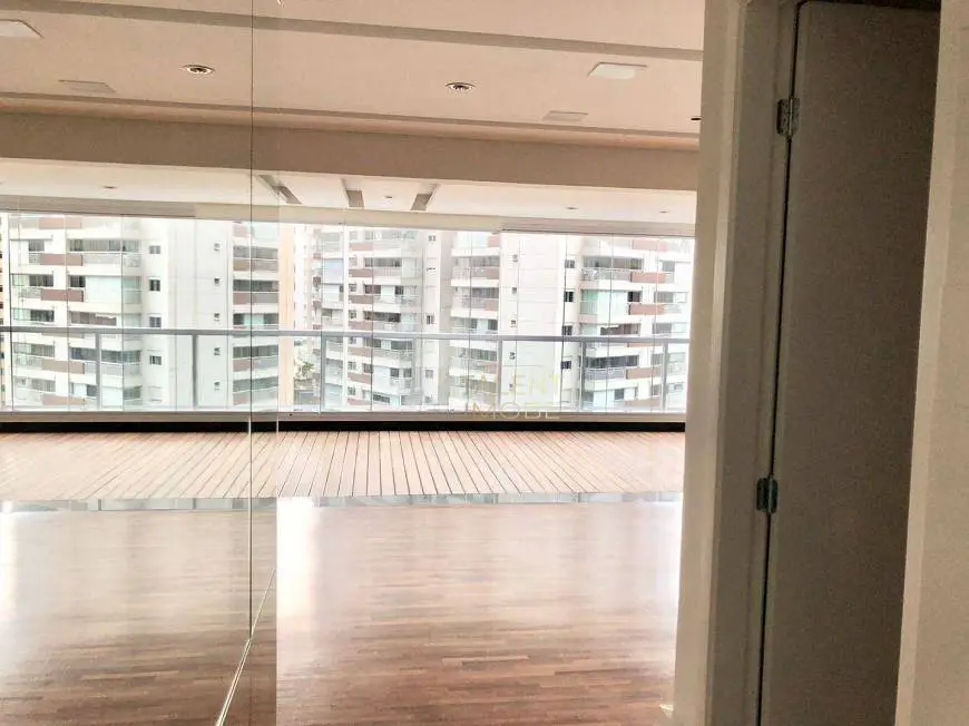 Foto 4 de Apartamento com 2 Quartos à venda, 136m² em Saúde, São Paulo
