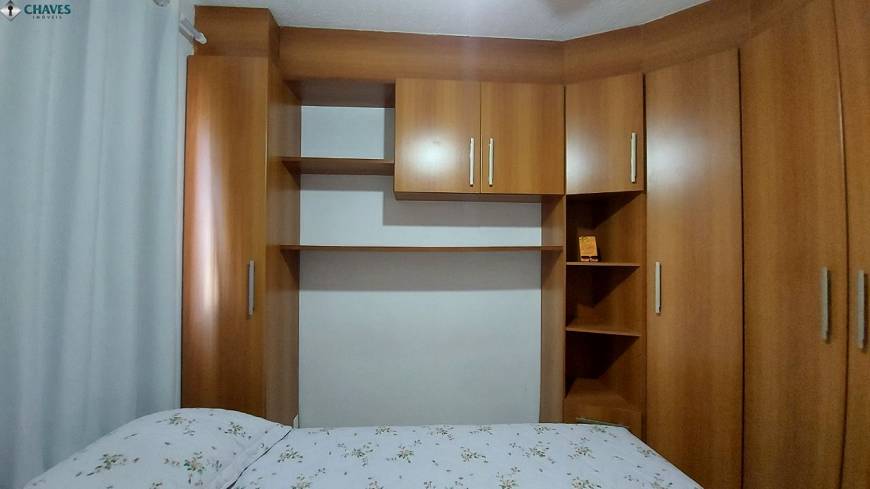 Foto 2 de Apartamento com 2 Quartos à venda, 45m² em Taquara I, Serra