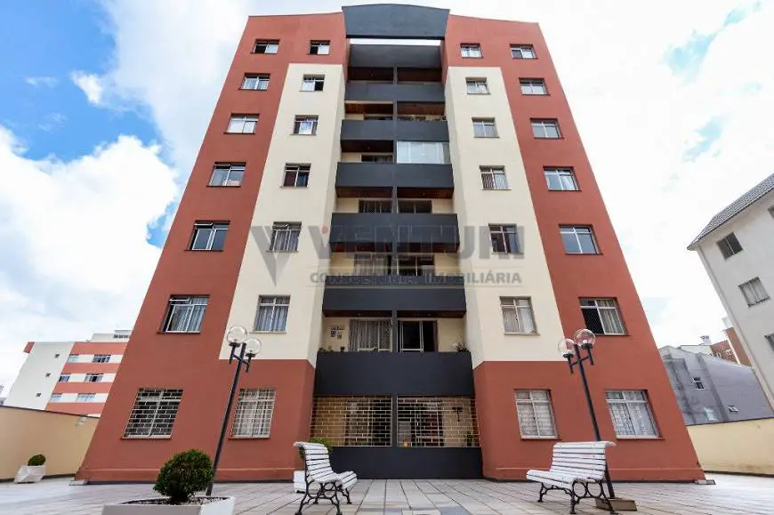 Foto 1 de Apartamento com 2 Quartos à venda, 41m² em Vila Izabel, Curitiba