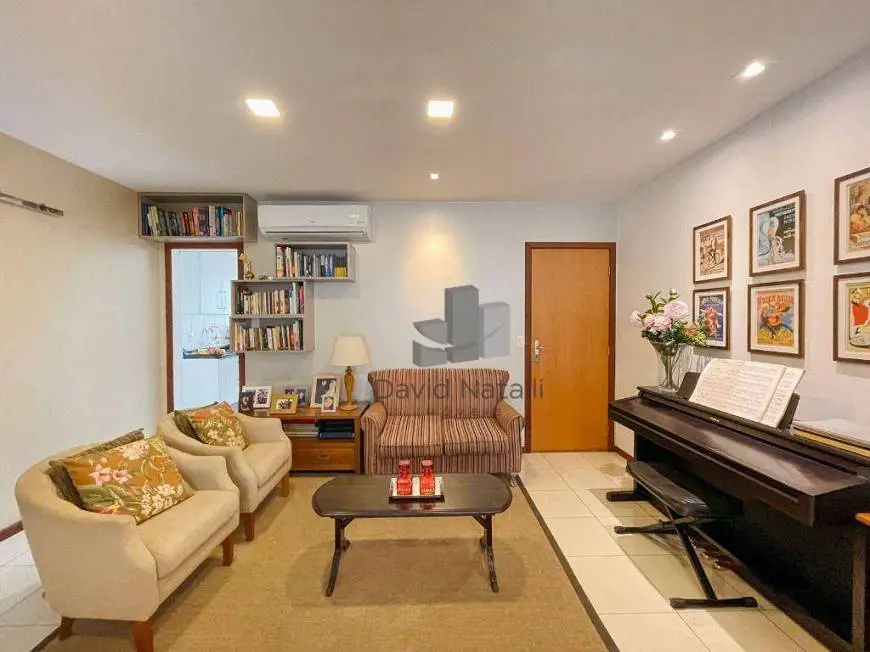 Foto 5 de Apartamento com 3 Quartos à venda, 108m² em Barro Vermelho, Vitória