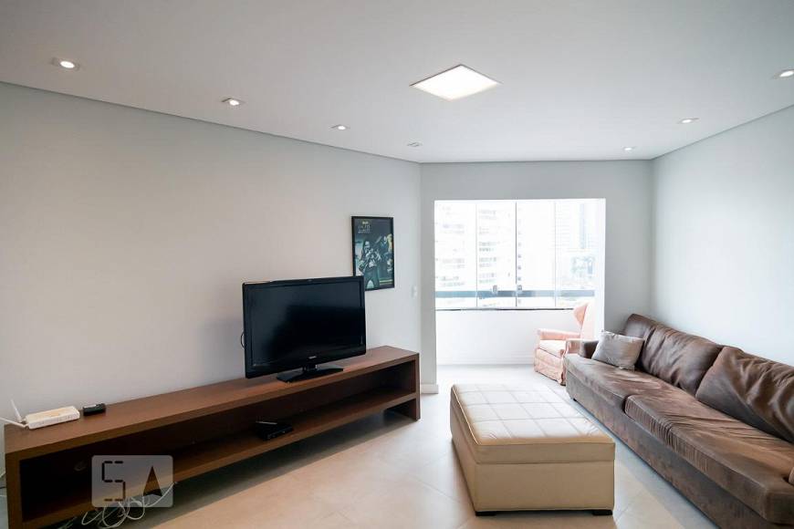 Foto 2 de Apartamento com 3 Quartos para alugar, 81m² em Brooklin, São Paulo