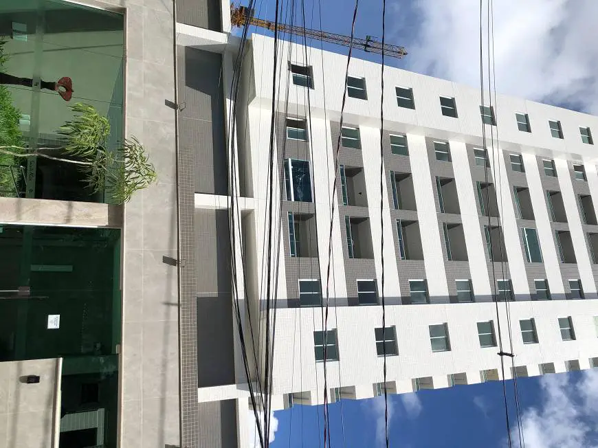 Foto 3 de Apartamento com 3 Quartos para alugar, 60m² em Madalena, Recife