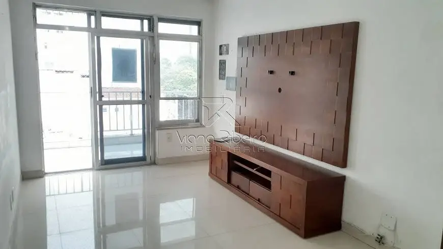 Foto 2 de Apartamento com 3 Quartos à venda, 93m² em Vila Isabel, Rio de Janeiro
