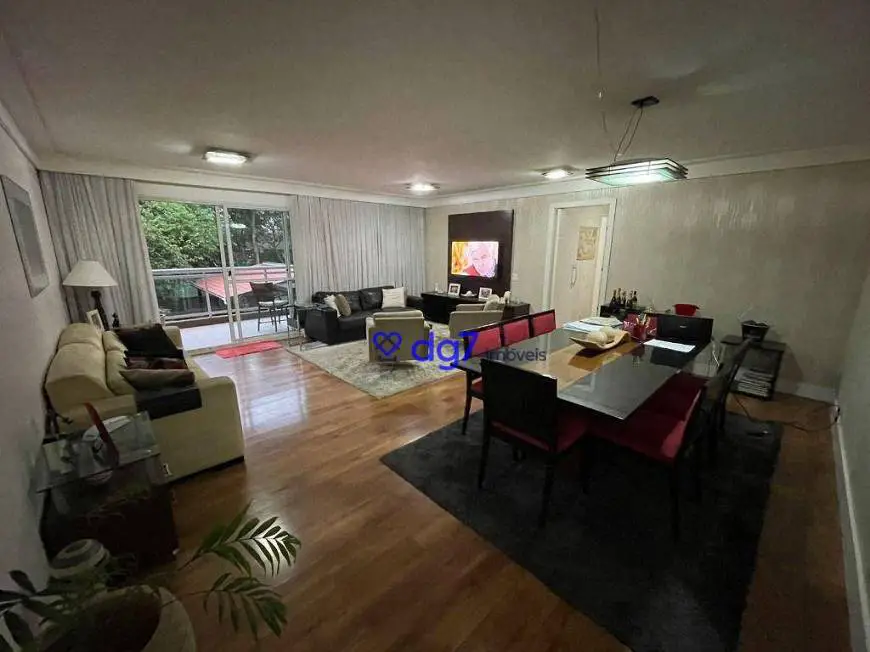 Foto 1 de Apartamento com 3 Quartos à venda, 128m² em Vila Sao Francisco, São Paulo
