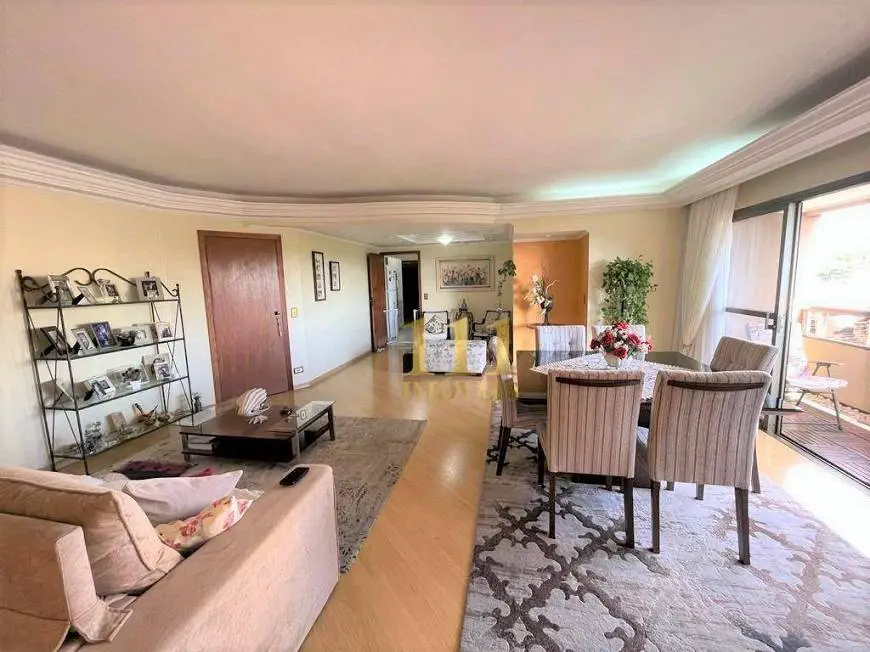 Foto 4 de Apartamento com 4 Quartos à venda, 168m² em Centro, São José dos Campos