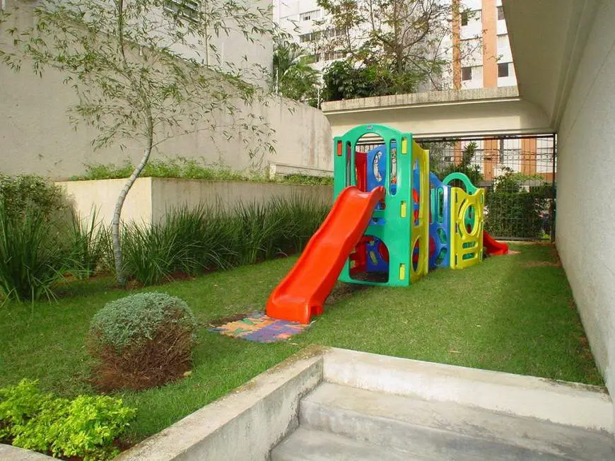 Foto 2 de Apartamento com 4 Quartos à venda, 110m² em Jardim Paulistano, São Paulo