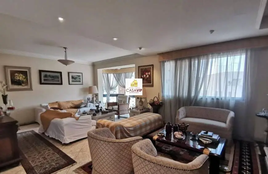 Foto 1 de Apartamento com 4 Quartos à venda, 225m² em Vila Suzana, São Paulo