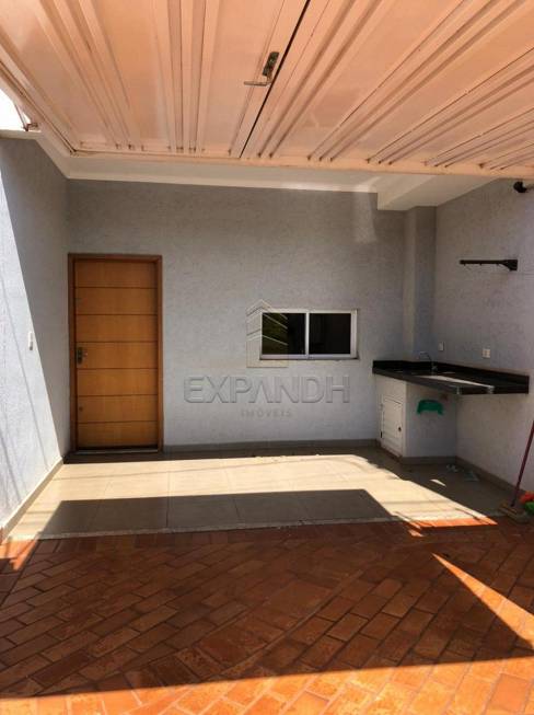 Foto 2 de Casa com 2 Quartos para alugar, 54m² em Cidade Jardim, Sertãozinho