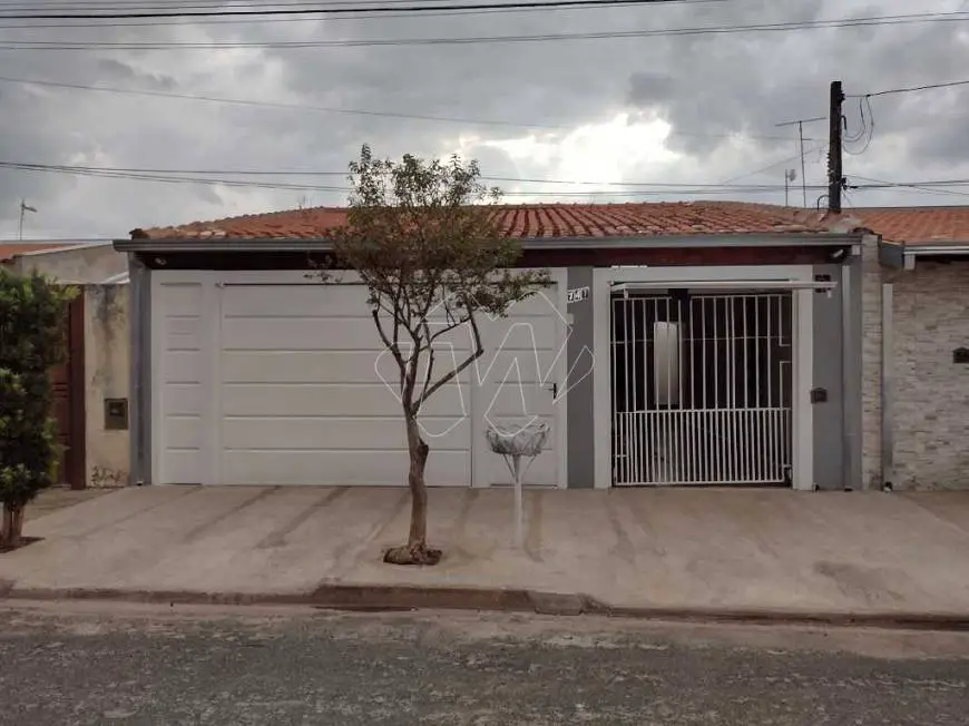 Foto 1 de Casa com 3 Quartos para alugar, 153m² em Conjunto Habitacional Victorio de Santi, Araraquara