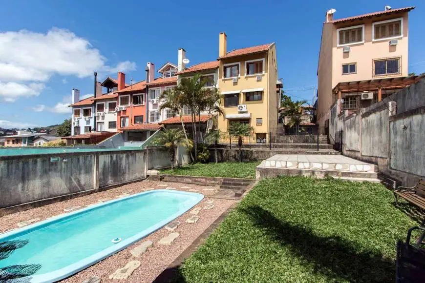 Foto 3 de Casa com 3 Quartos à venda, 156m² em Espiríto Santo, Porto Alegre
