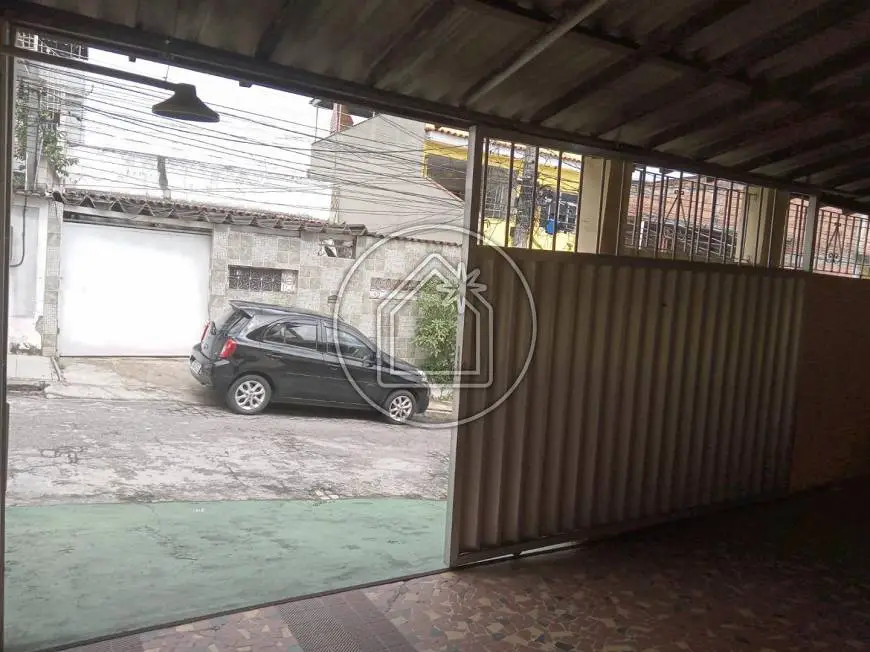 Foto 2 de Casa com 4 Quartos à venda, 78m² em Anchieta, Rio de Janeiro