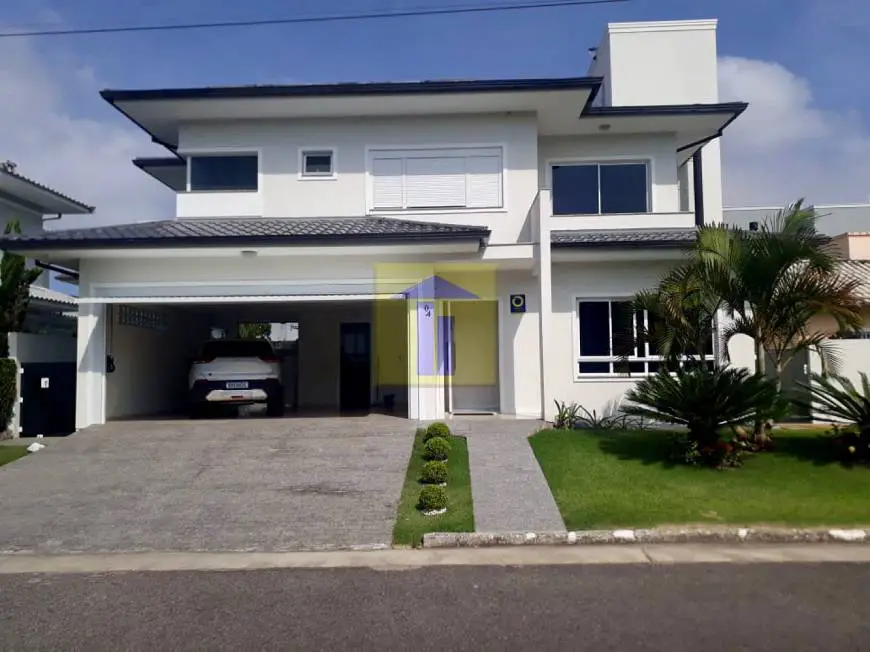 Foto 1 de Casa com 4 Quartos à venda, 232m² em Cachoeira do Bom Jesus, Florianópolis