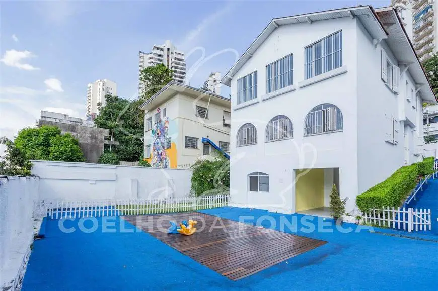 Foto 1 de Casa com 5 Quartos à venda, 350m² em Santa Cecília, São Paulo